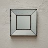 Miroir carré bords mouchetés taille 30,5 x 30,5